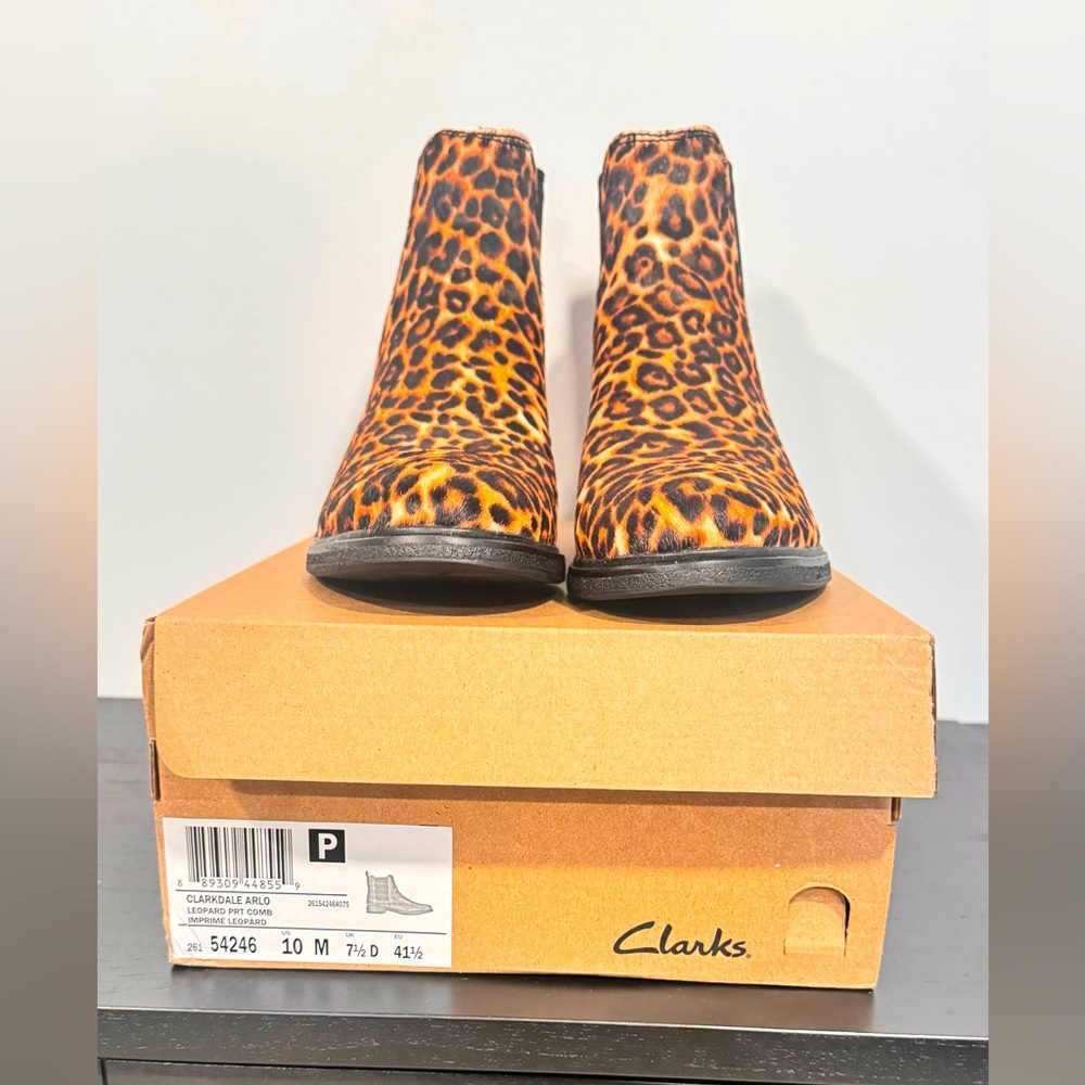 Clarks Clarkdale Arlo Calf Hair Leopard Print Bootie